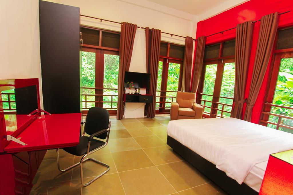 Harmony Valley Retreat Bukit Tinggi Esterno foto